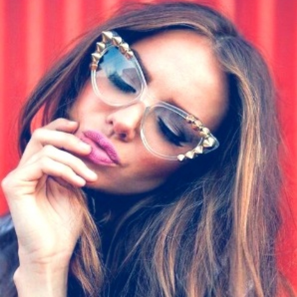 Hey there! Welcome to my wardrobe🥂